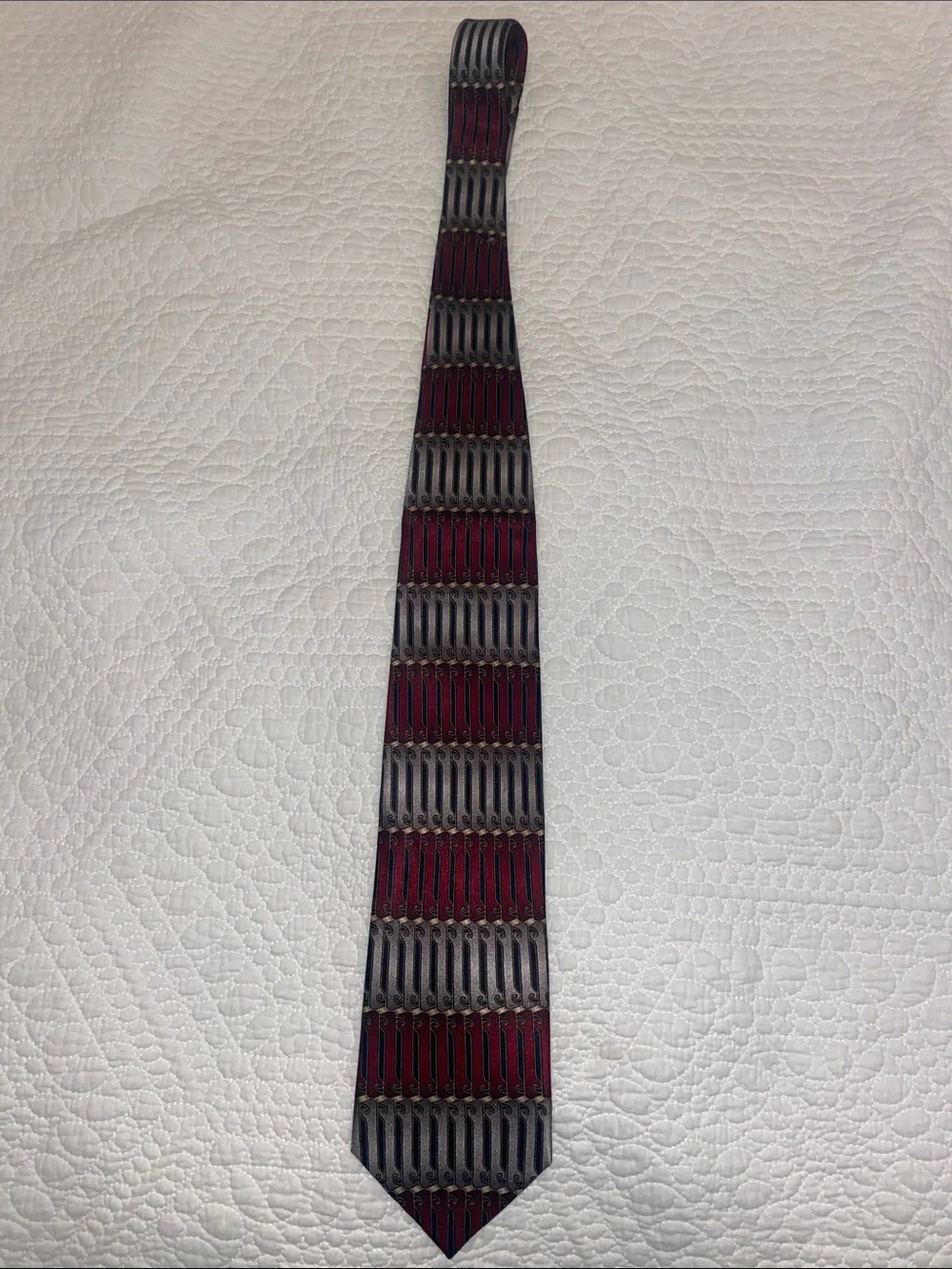Zianetti Italian Silk Collection Classic Men's Red and Black Patterned Silk Tie